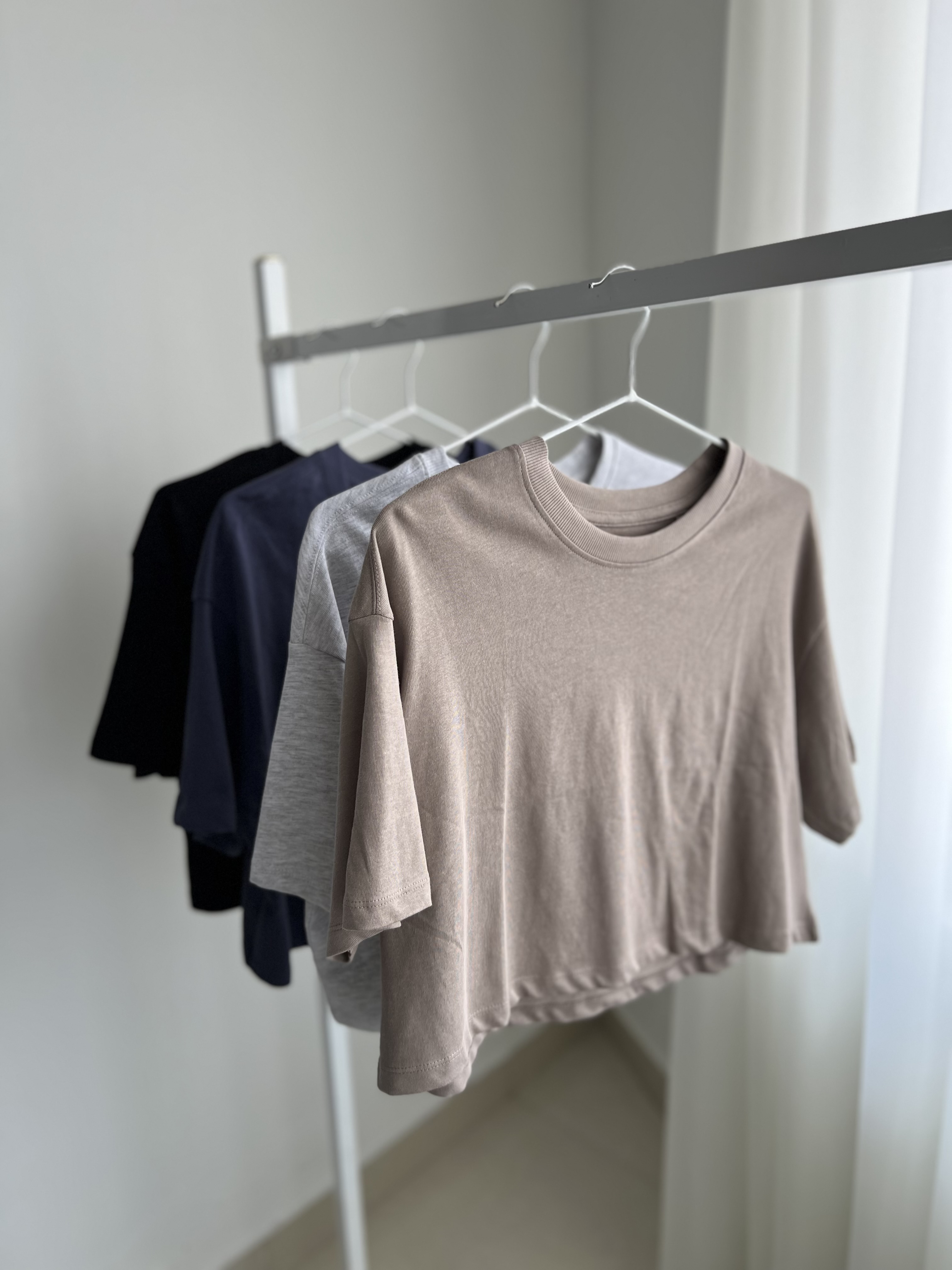 تیشرت کراپ نسکافه ای